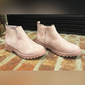 True Craft Kids Pink Ankle Boots